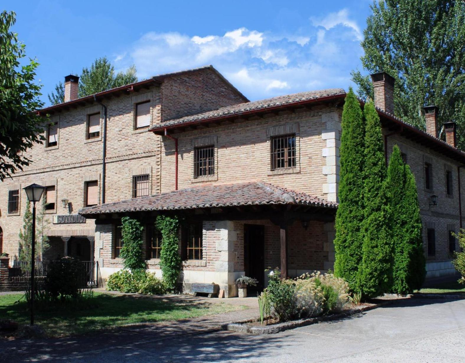 Molino El Sotillo Villa Saldaña Exterior foto